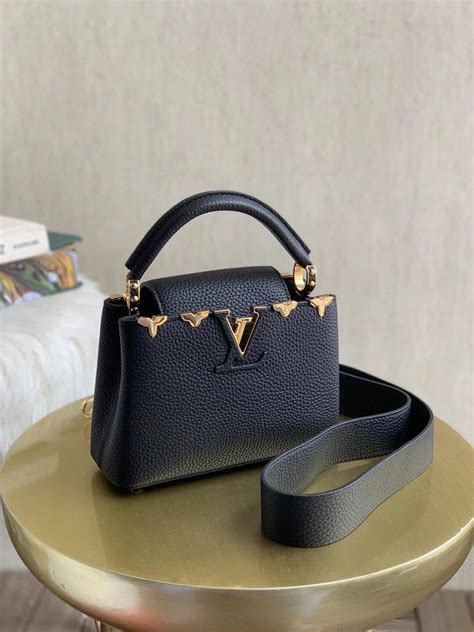 capucine bag replica